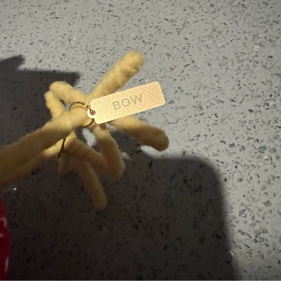 Target Wondershop Bird “Bow” - Picture 4 of 4